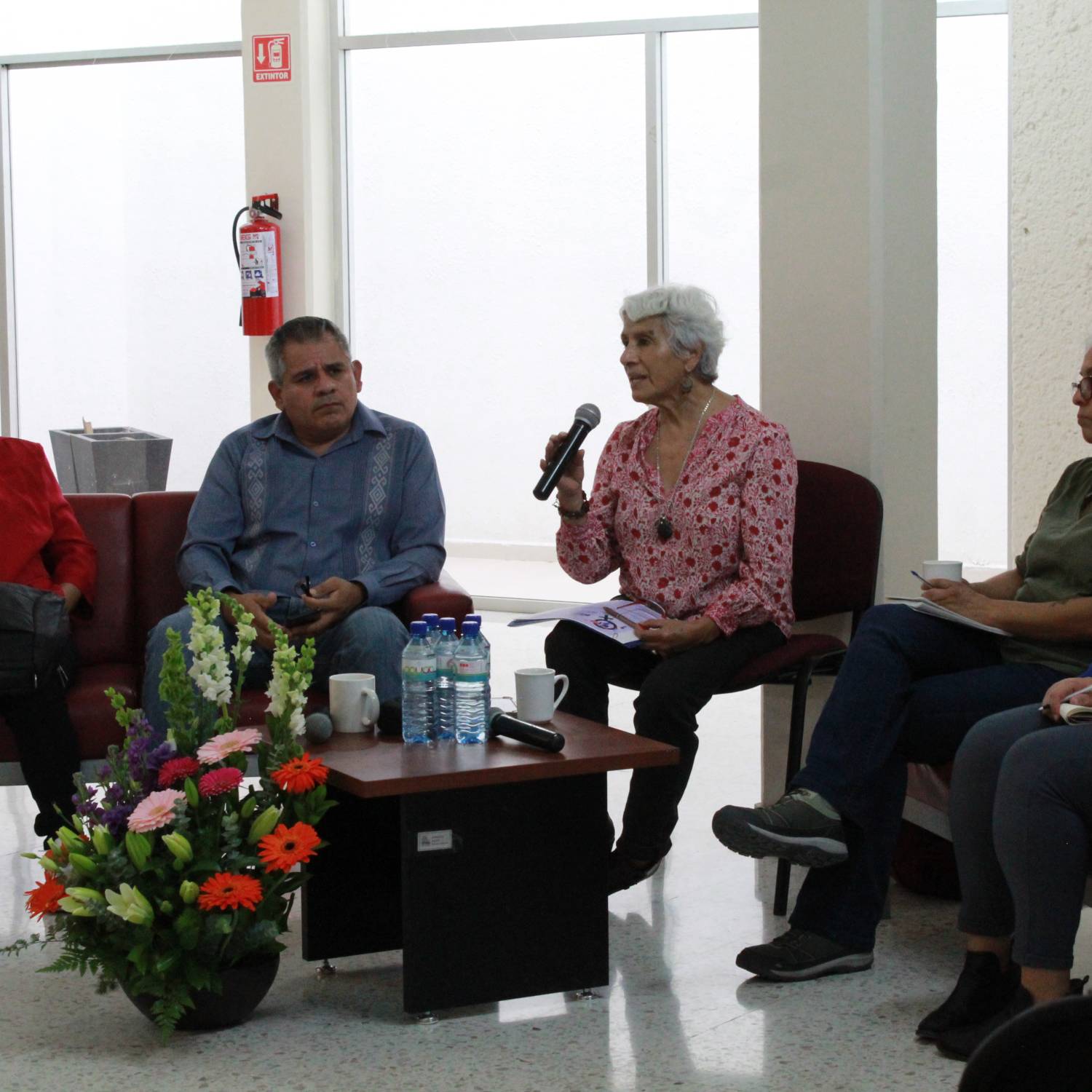 El SUPAUAQ recibe a la Red de Mujeres Sindicalistas con el conversatorio 